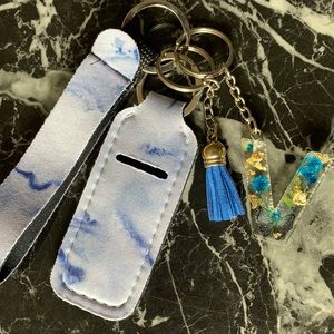 Blue marble keychain set V initial